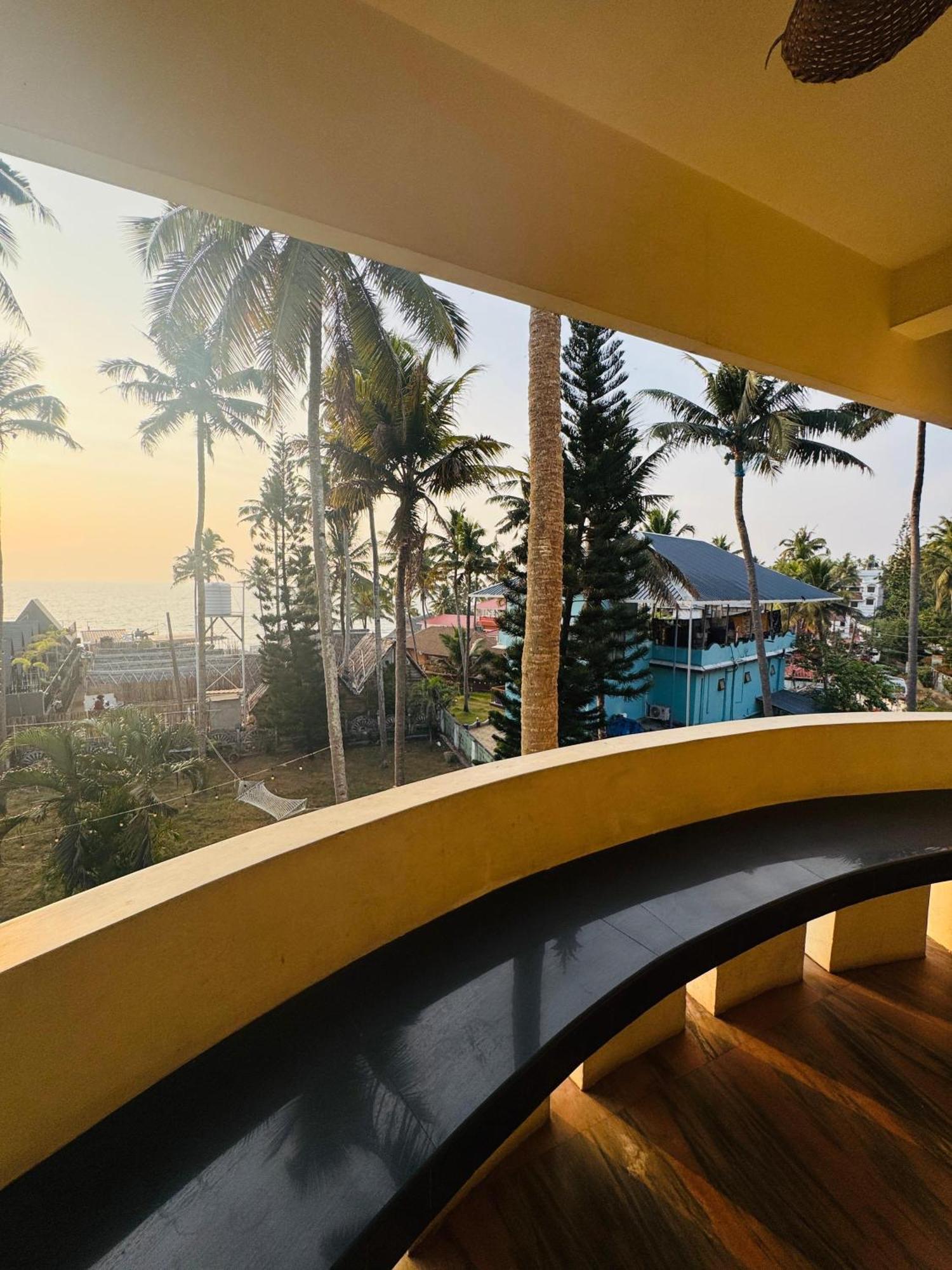 Beach View Balcony Resort By Hello Varkala Bagian luar foto