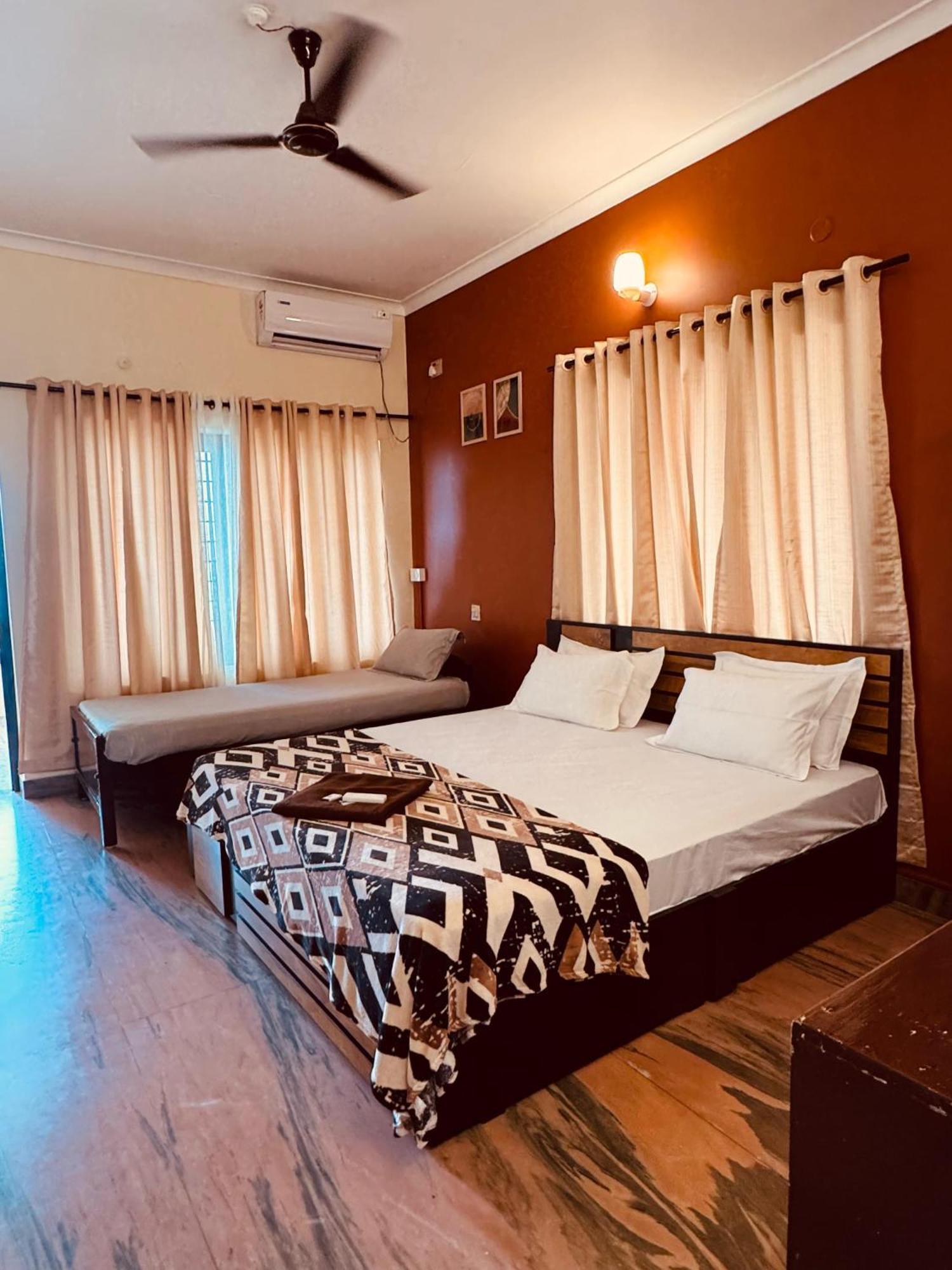 Beach View Balcony Resort By Hello Varkala Bagian luar foto