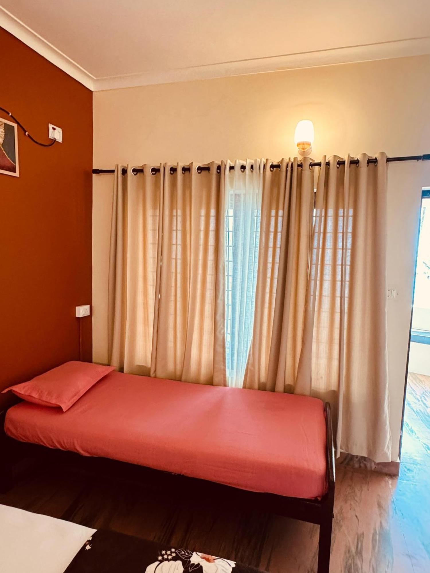 Beach View Balcony Resort By Hello Varkala Bagian luar foto