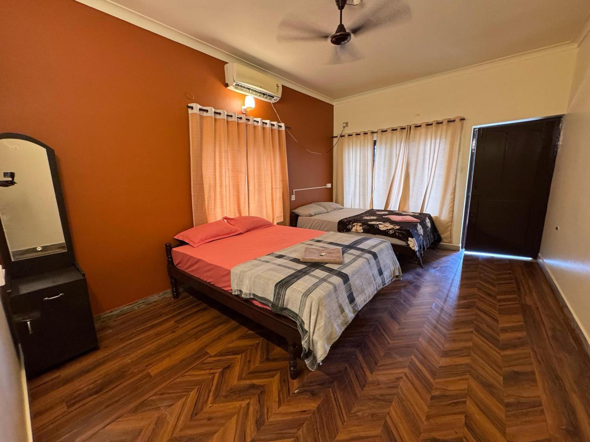 Beach View Balcony Resort By Hello Varkala Bagian luar foto
